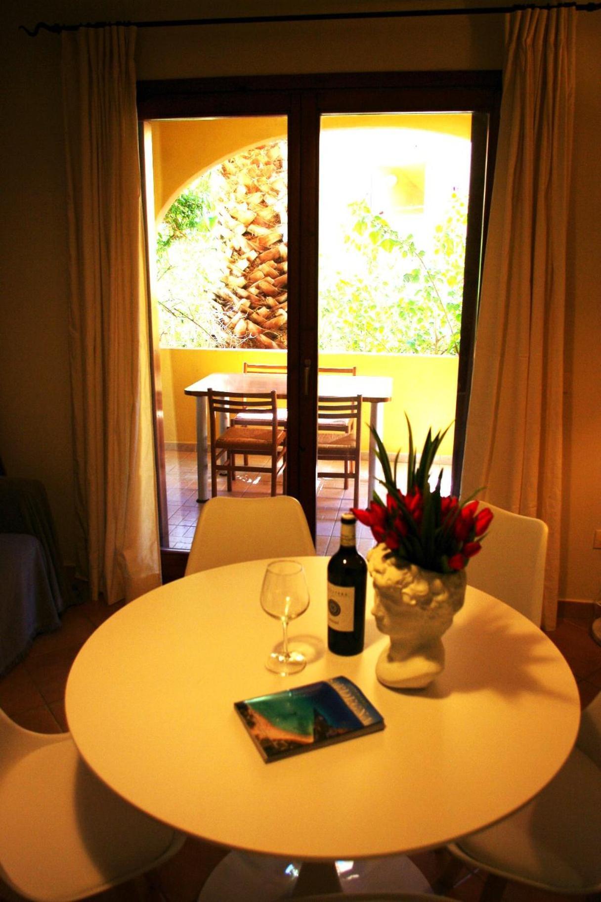 Nest House - Esclusivo Appartamento Marina Di Olbia- Mater Olbia - Beaches - Close To The Airport - Private Parking- Full Comforts - Exterior foto